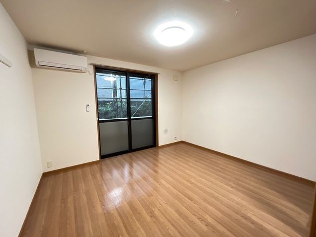 アイディールの居間・リビング