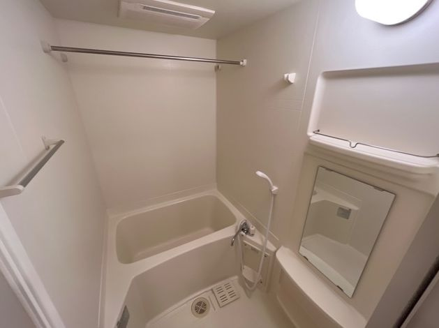 アイディールの浴室