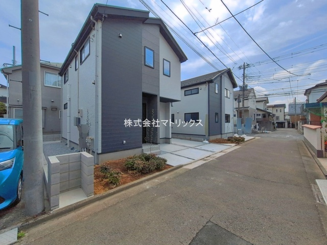 練馬区大泉学園町8丁目　省エネ快適邸宅　角地含む全2棟の前面道路含む現地写真