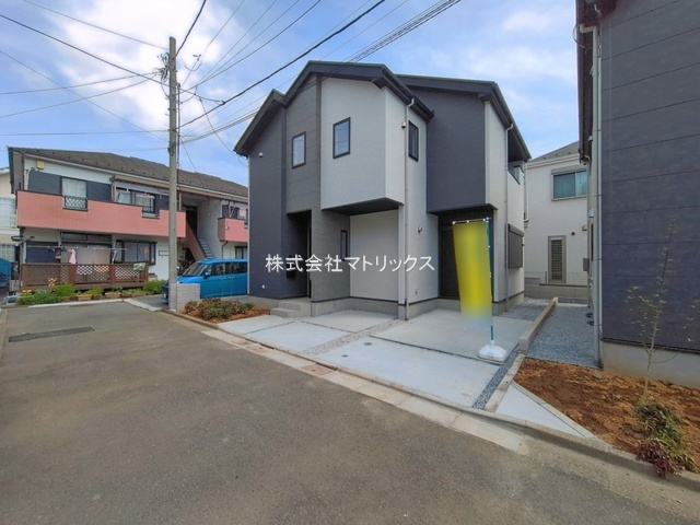 練馬区大泉学園町8丁目　省エネ快適邸宅　角地含む全2棟の前面道路含む現地写真