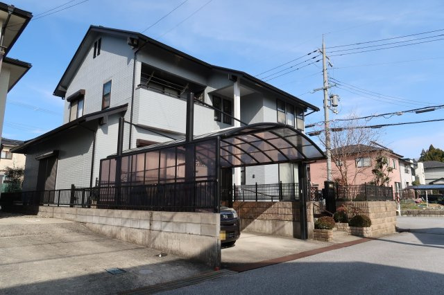 米原市杉澤　中古戸建の外観