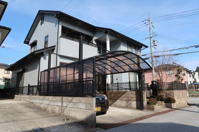 米原市杉澤　中古戸建の外観