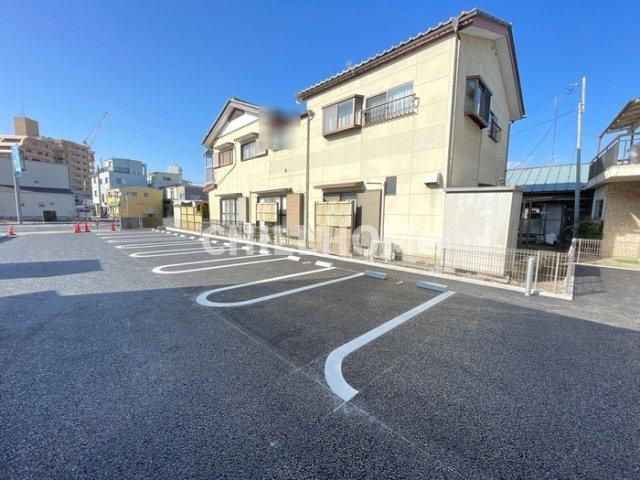 D-room本町の駐車場|当社、チルホームのHPもご覧ください(^^)/物件情報多数♪
