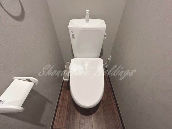 平塚市浅間町のアパートのトイレ