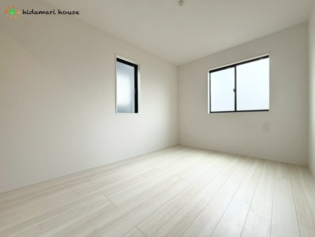 上尾市上尾下4期　新築戸建　グラファーレ01の子供部屋|洋室：6帖