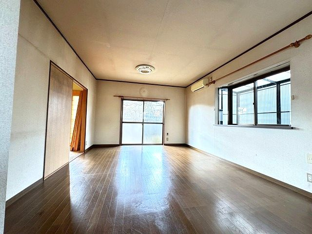 【居間・リビング】 | 遠賀郡岡垣町東高陽3丁目戸建