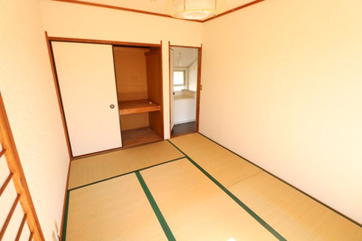 【和室】 | 増尾7丁目　貸家 | 2階は6帖の和室となっております