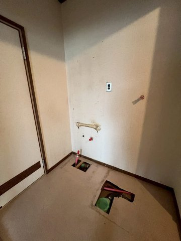 双葉マンションの洗面所