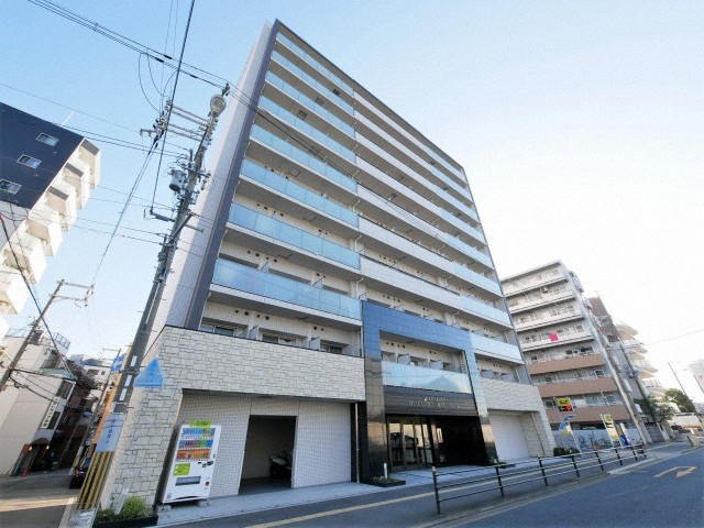 アドバンス大阪ドーム前アヴェニール