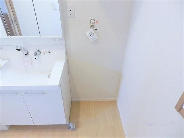 メゾン地引の洗面所