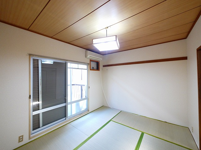 パナハイツ大宮の和室