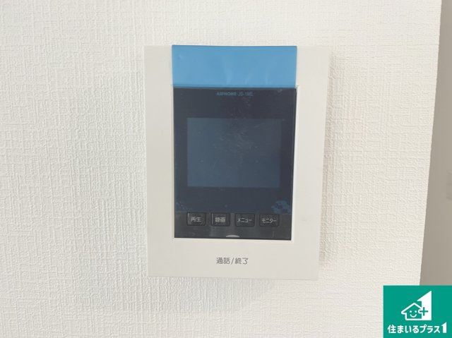★1(土)2(日)現地見学可能！★八幡市川口東扇　新築一戸建ての防犯設備|カラーモニターインターホン！声だけでなく来訪者の姿や顔がモニターで確認できるので、小さなお子様がいらっしゃるご家庭でも安心できます！