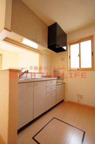 ラヴィーンコート【10,000円キャッシュバック対象物件】のキッチン|キッチンです