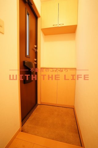 ラヴィーンコート【10,000円キャッシュバック対象物件】の玄関|シンプルで使いやすい玄関です