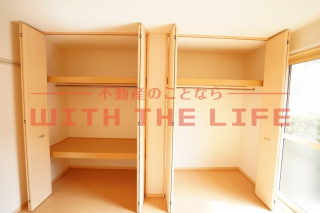 ラヴィーンコート【10,000円キャッシュバック対象物件】の収納|ちょっとした収納スペースも充実しています