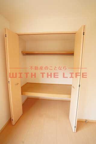 ラヴィーンコート【10,000円キャッシュバック対象物件】の収納|収納豊富です