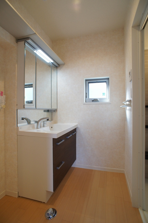 アルフラットおおたかの森弐番館の洗面所