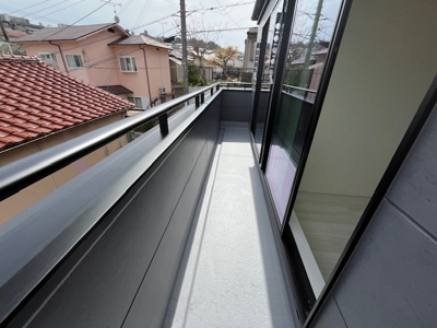 【バルコニー】 | 緑町６丁目　新築戸建 | 南向きで陽当り・通風良好です。