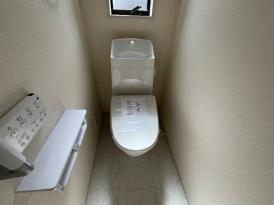 【トイレ】 | 緑町６丁目　新築戸建 | 2階　トイレ