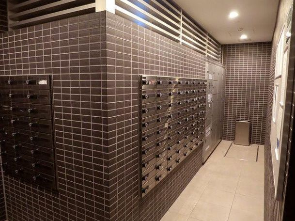 渋谷区千駄ヶ谷５丁目の賃貸マンションのロビー