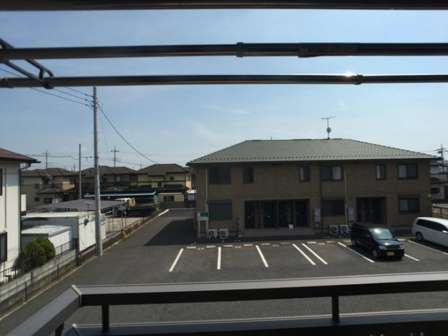 リヴェールマリーズ　Ｂの展望|高崎、前橋、伊勢崎エリアのお部屋探しはエンドスケープまで！お客様の理想お聞かせ下さい♪
クロスの色が異なる場合があります。