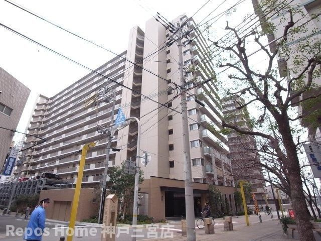 プレミスト神戸ハーバーレジデンスの外観