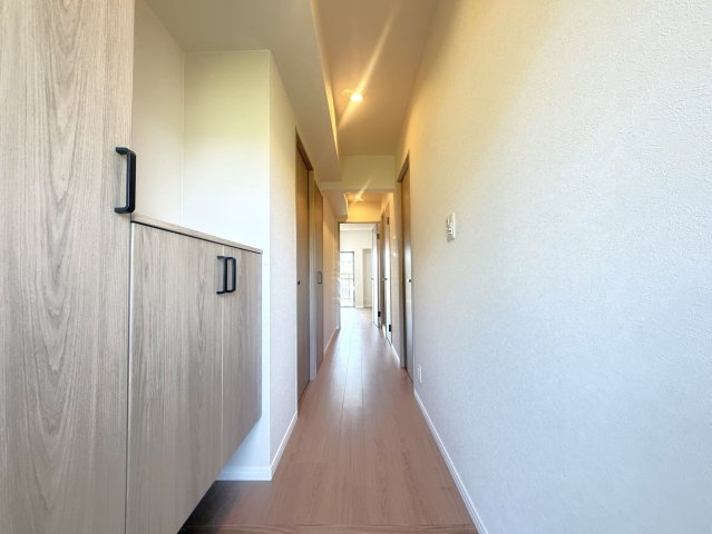 【玄関】シャルム新駅前