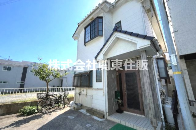 さいたま市南区大字円正寺　中古住宅の外観|白を基調とした落ち着いた外観です。※一部CG加工されております