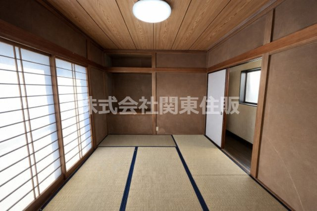 さいたま市南区大字円正寺　中古住宅の和室|2階6畳和室　和室があると落ち着いた雰囲気になりますね　※一部CG加工されております