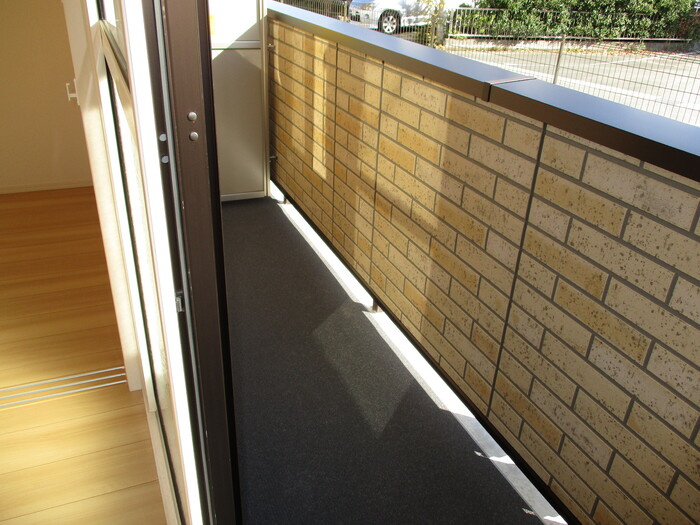 オレンジコートのバルコニー