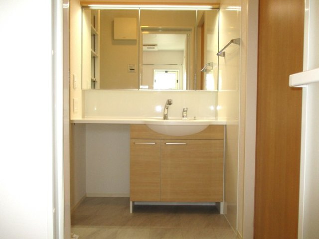 オレンジコートの洗面所