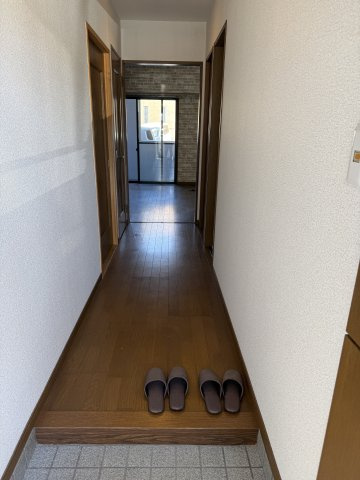 【玄関】 | ラ・リヴィエール