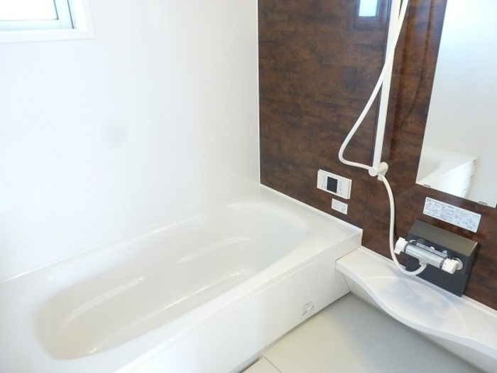 ボナール Bの浴室