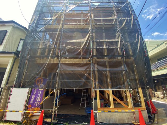 板橋区上板橋3丁目 限定1棟の外観|建物面積169.16㎡
ゆとりある空間設計の4LDK
光と風に恵まれた角地に誕生いたします♪♪