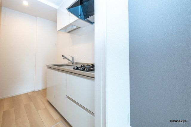 レインボーのキッチン|写真は同じ建築会社の近い間取りのものです。参考にご覧下さい。