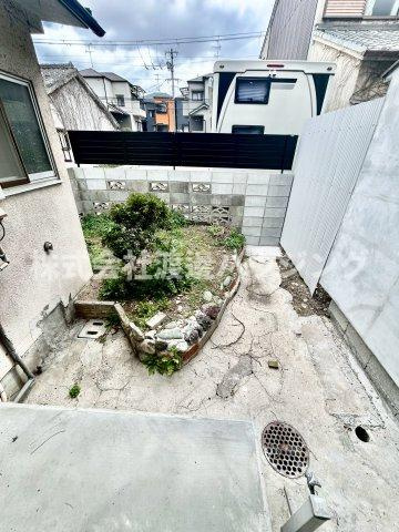 尼崎市西難波６丁目テラスハウスの庭