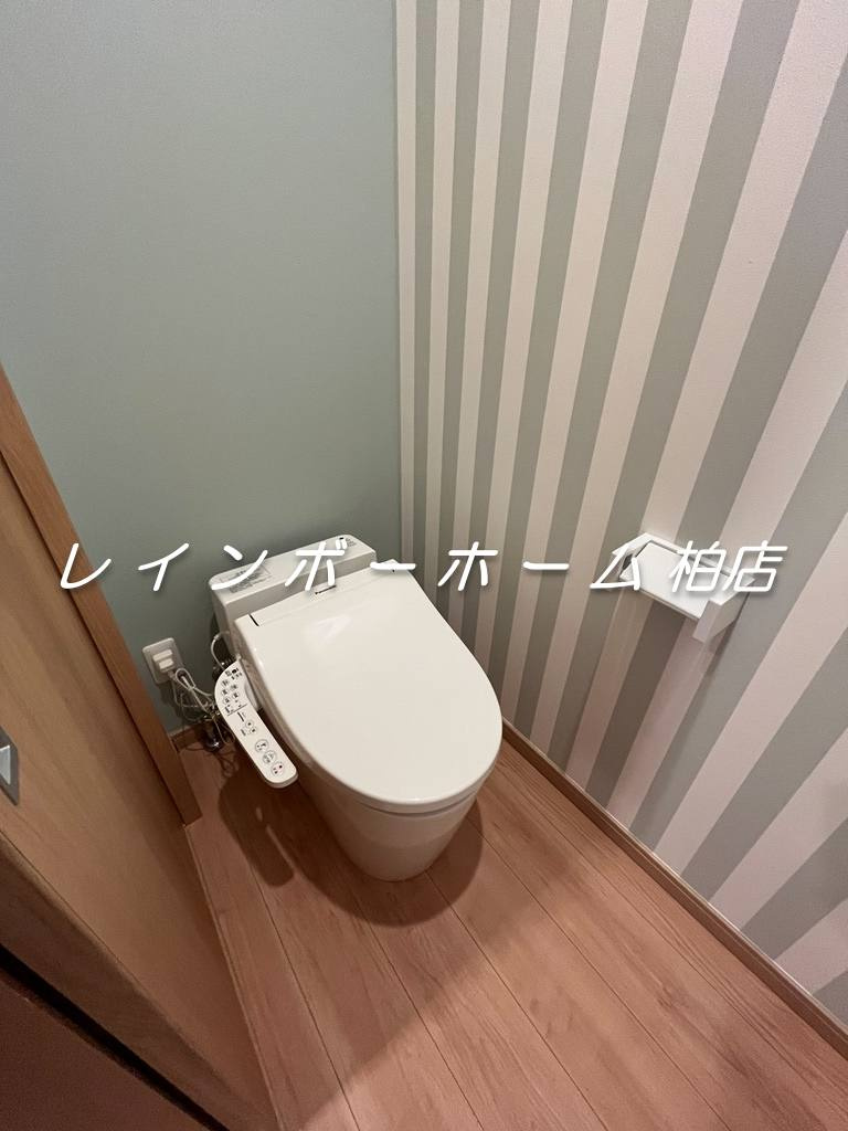 柏駅徒歩9分！ネット無料＆ペット相談可☆のトイレ|落ち着いたトイレです