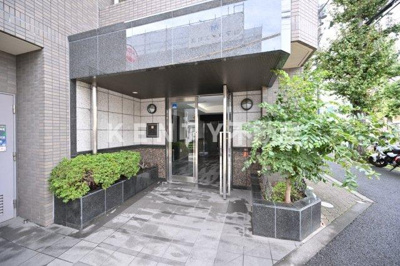 【エントランス】 | ルーブル池上参番館 | 落ち着いたエントランスです