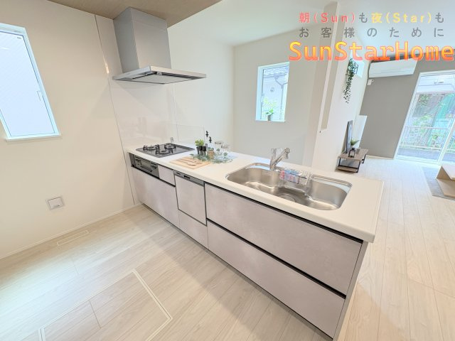 【サンスターホーム】青梅市新町7丁目　新築戸建平屋のキッチン