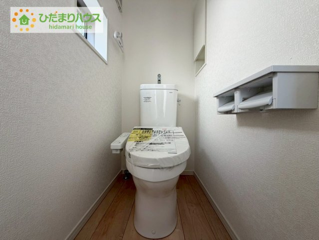 郡山市並木第1　新築戸建　5号棟のトイレ|1・2階にトイレあるため、同時に利用でき混雑を避けられますね