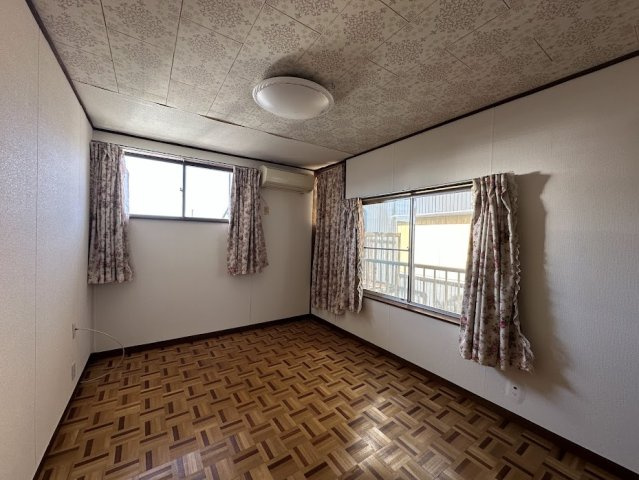 中古住宅　城田寺の洋室