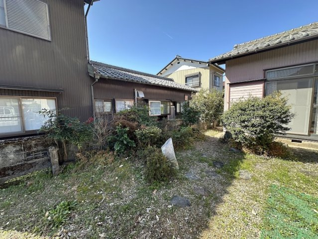 中古住宅　城田寺の庭