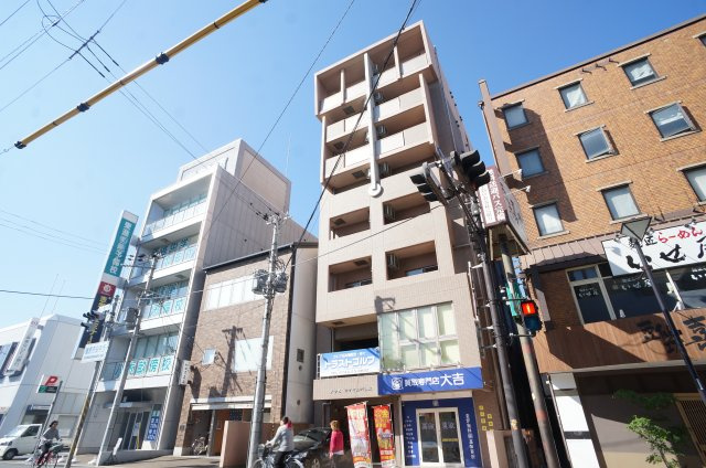 アサヒロイヤルパレス