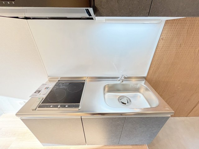 Re-be東三国のキッチン