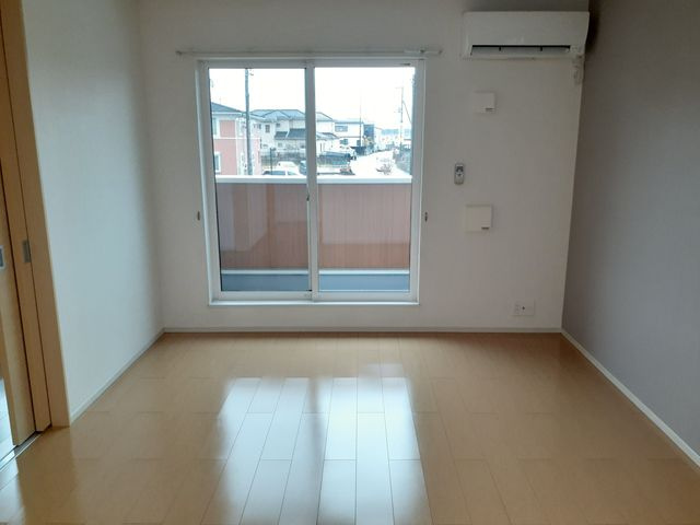 サプール・ヒルズⅠの居間・リビング