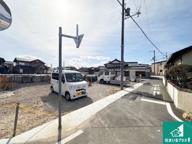 姫路市花田町勅旨　第3期　新築一戸建ての前面道路含む現地写真|周辺は落ち着いた街並みの住宅地！子育てがしやすい住環境です！まだ未完成ですが、現地でしかわからない事もございます。是非一度ご覧ください。