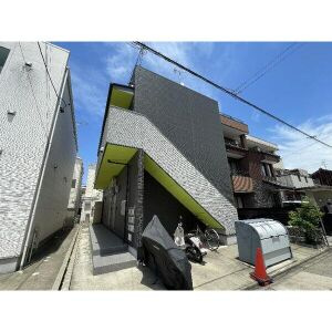 アルナージ川西の外観