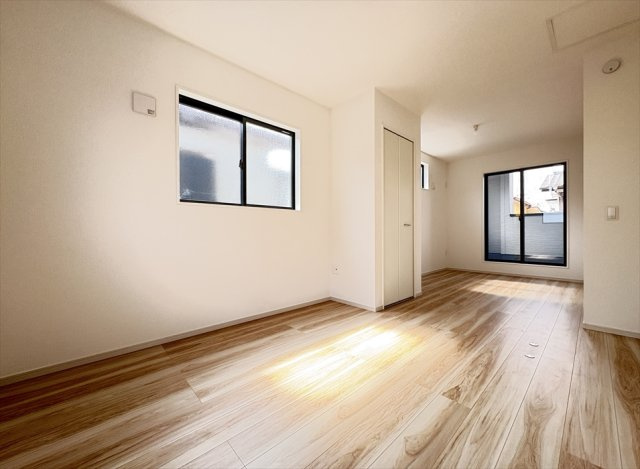 【洋室】 | 新座市野火止3丁目　新築一戸建住宅　全1棟　(志木本店) | 洋室9.3帖