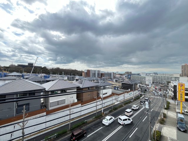 プリンス小束山の展望