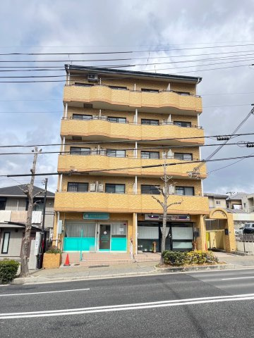 プリンス小束山